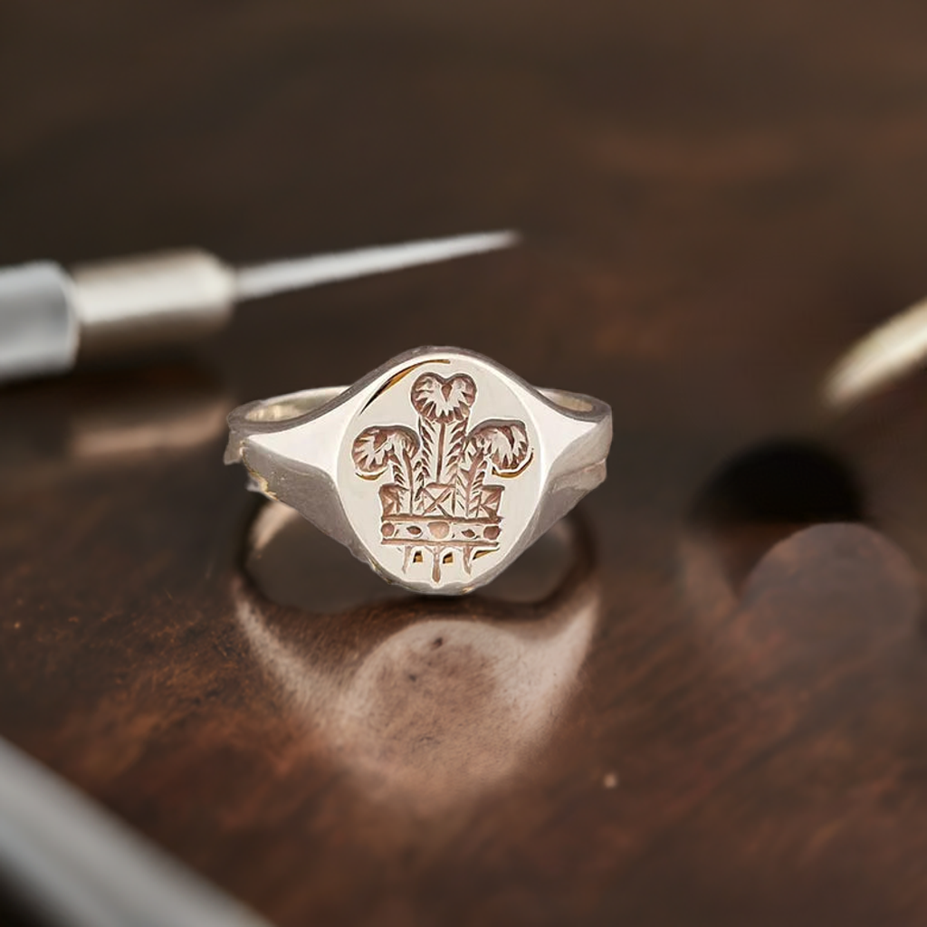 Three Feathers Wales Silver Signet Ring – Welsh Rugby & Heritage Jewellery